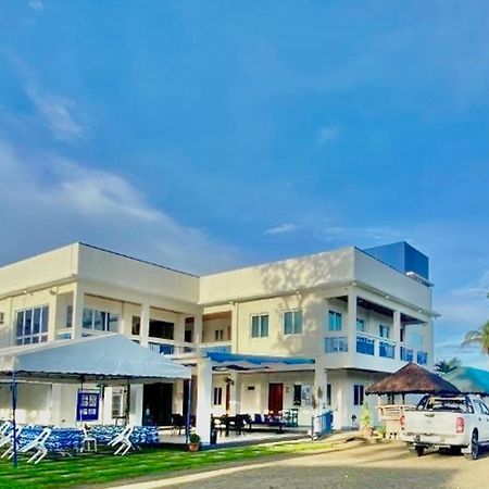 Hip Nautic Beach Resort Powered By Cocotel 利安 外观 照片
